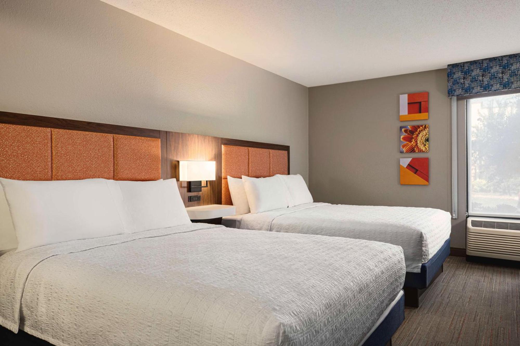 Hampton Inn Шарлотсвілл Екстер'єр фото